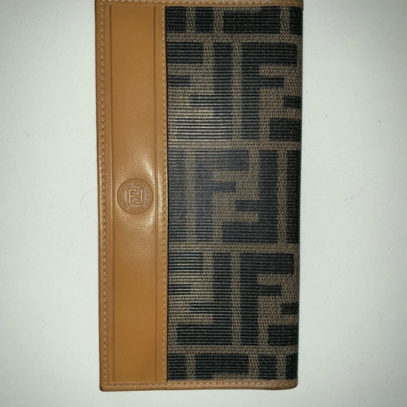 Vintage Fendi Checkbook and Credit Card Holder - Picture 3 of 7